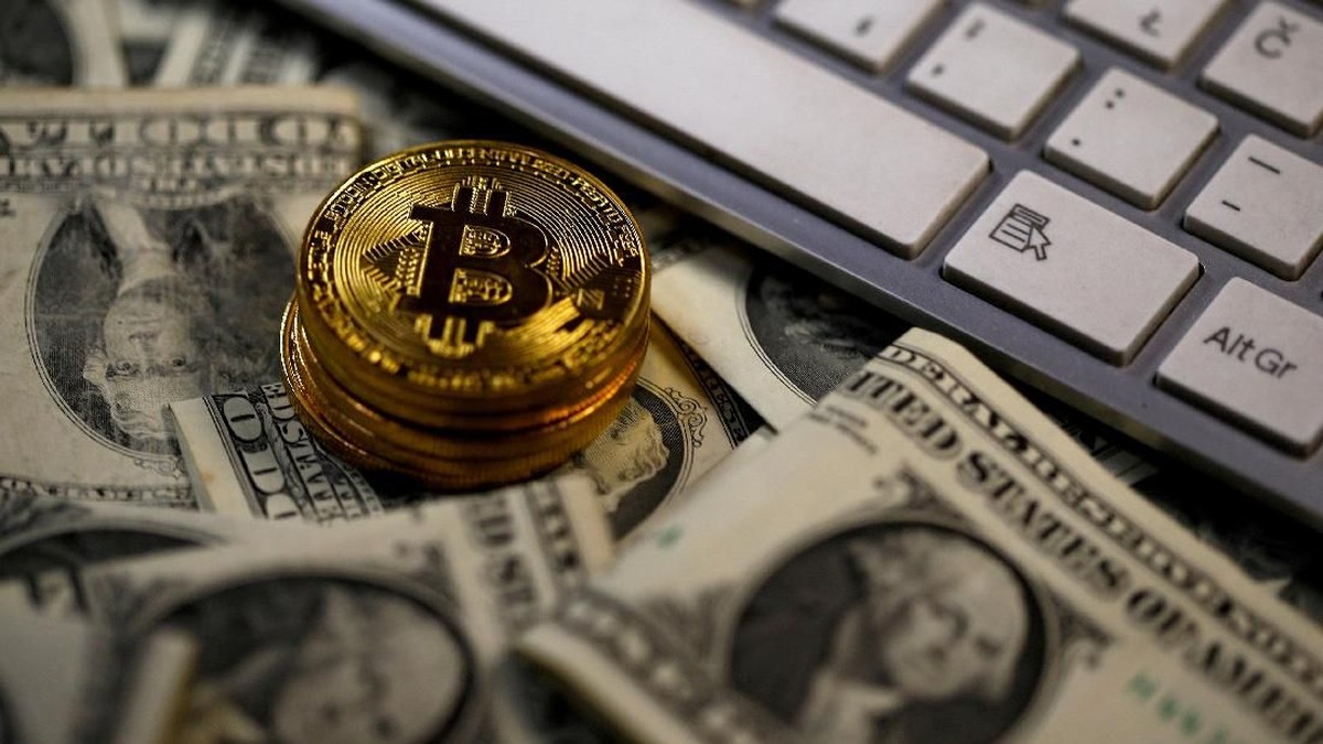Regulator bertindak lagi, bitcoin jatuh, tetapi Solana berubah menjadi hijau